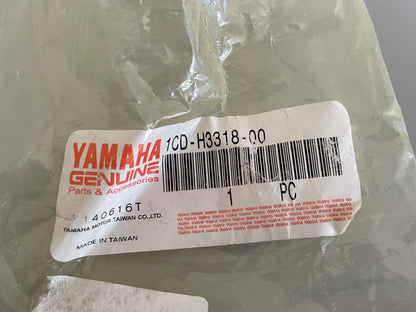 NEW OEM 1CD-H3318-00-00 Yamaha Flasher Stay 0810