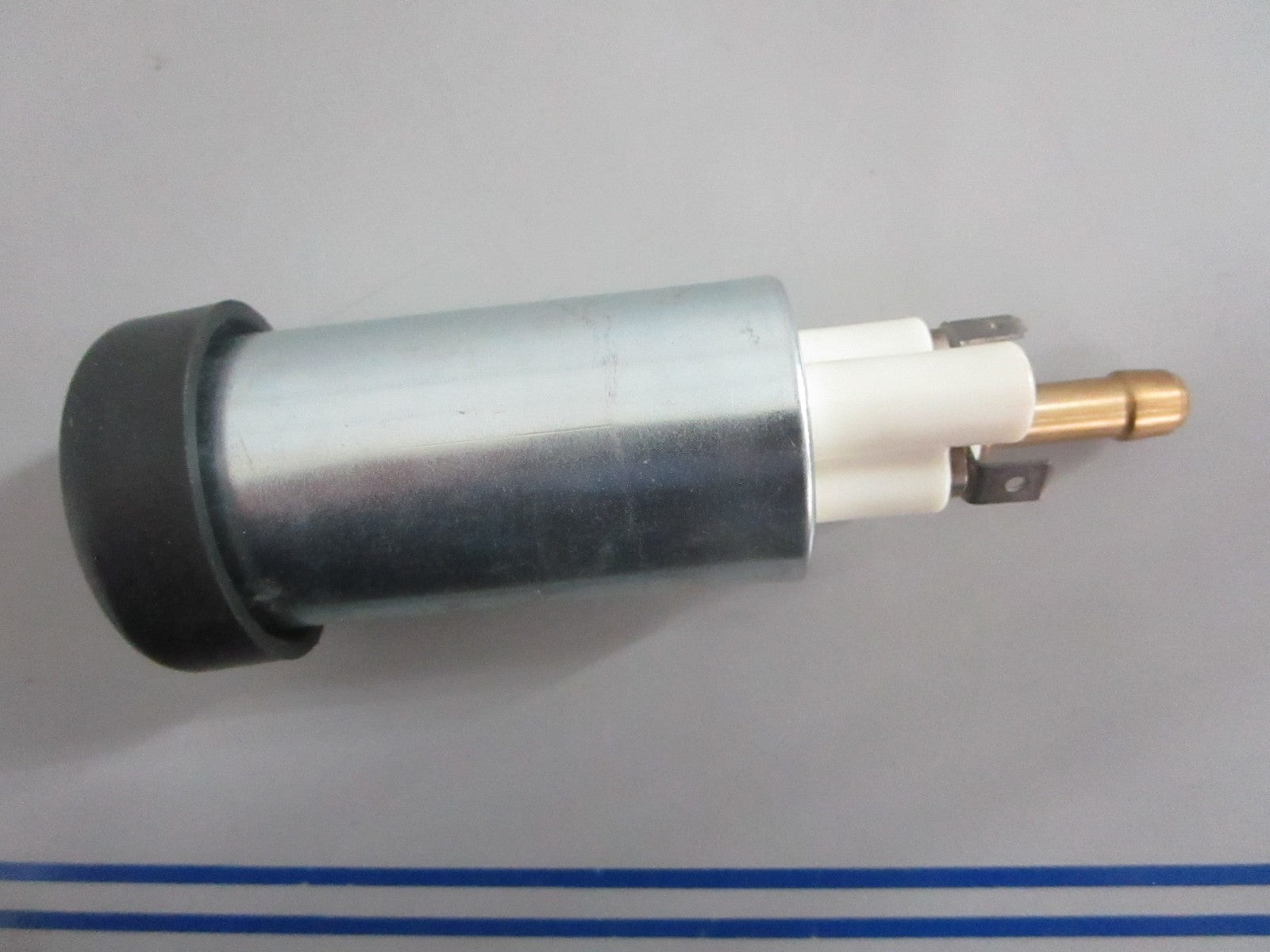 *NEW OEM* 0820 Walbro Fuel Pump F50000106