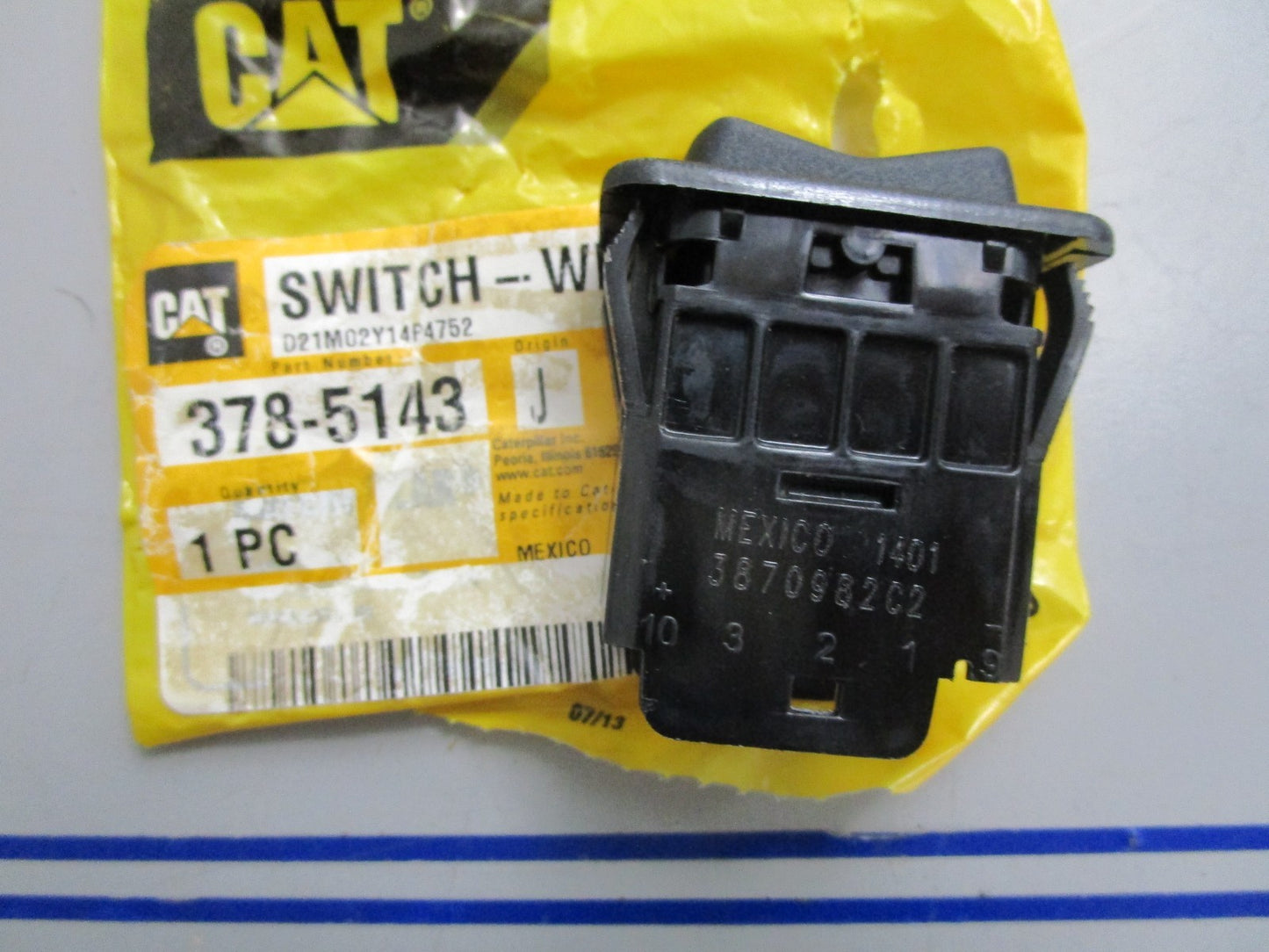 *NEW OEM* 0820 CAT 12AMP Window Regulator Switch 378-5143