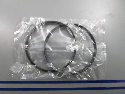 *NEW* 0810 GLM Piston Rings 23710 Replaces: 386279