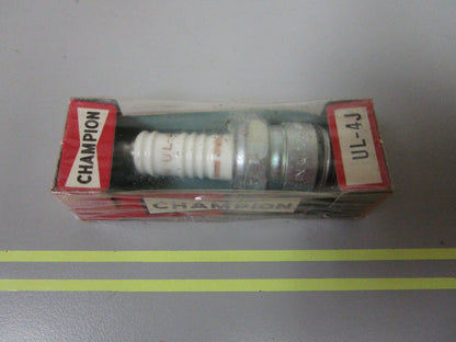 *NEW* 0810 Champion Spark Plug UL-4J