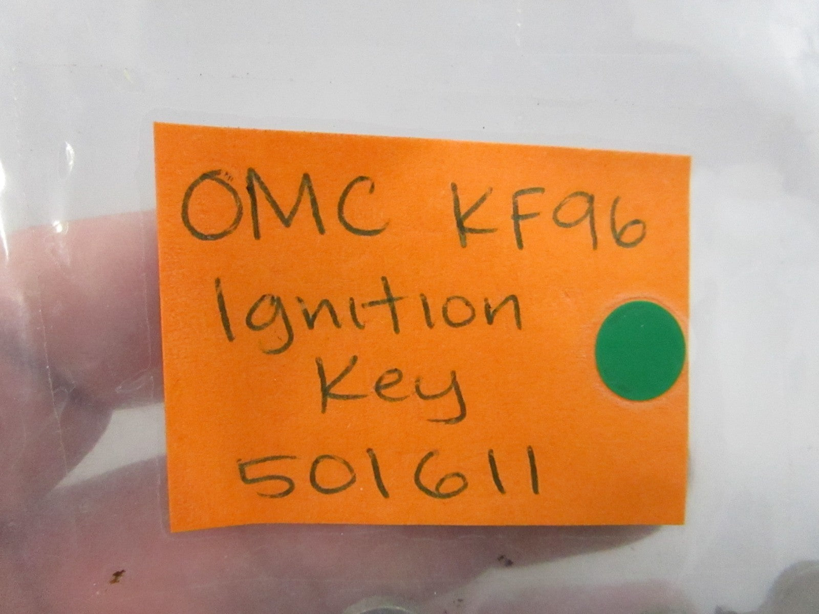 NEW OEM (LOT OF 2) 501611 0501611 OMC Johnson Evinrude KF96 Ignition Key 0810