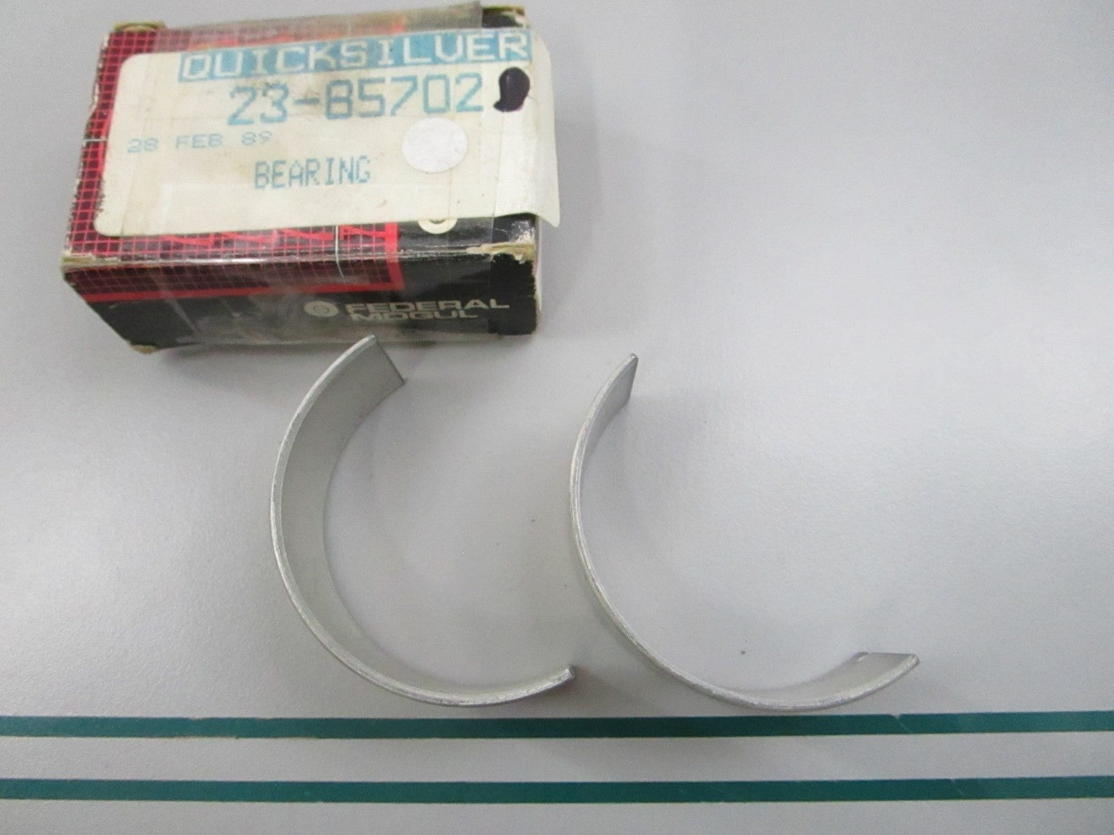 NEW OEM 23-85702 Mercury Quicksilver Bearing 0810