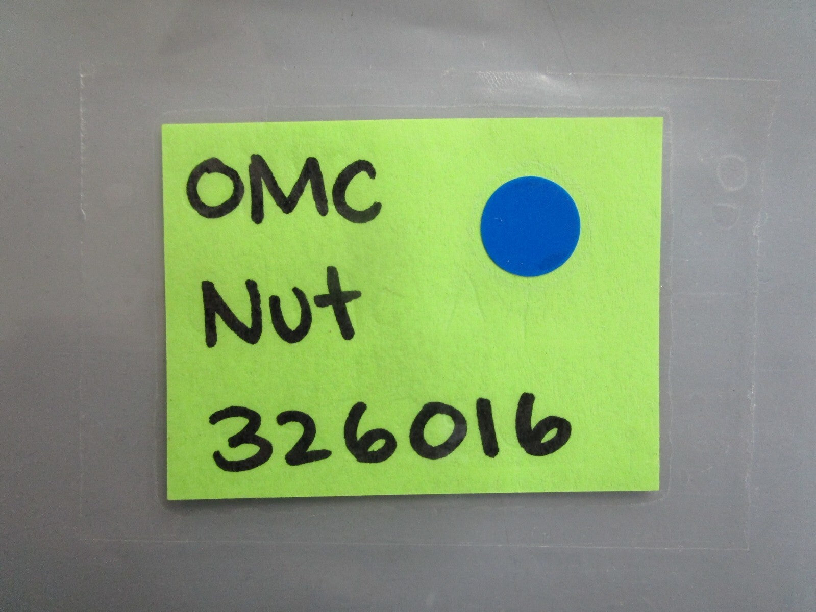 *NEW OEM* 0820 OMC Johnson Evinrude Nut 326016 0326016