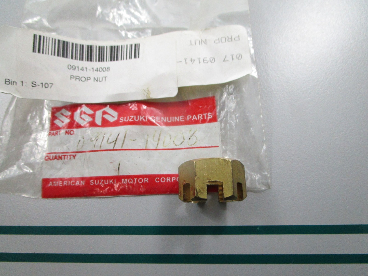 NEW OEM 09141-14008 Suzuki Propeller Nut 0810