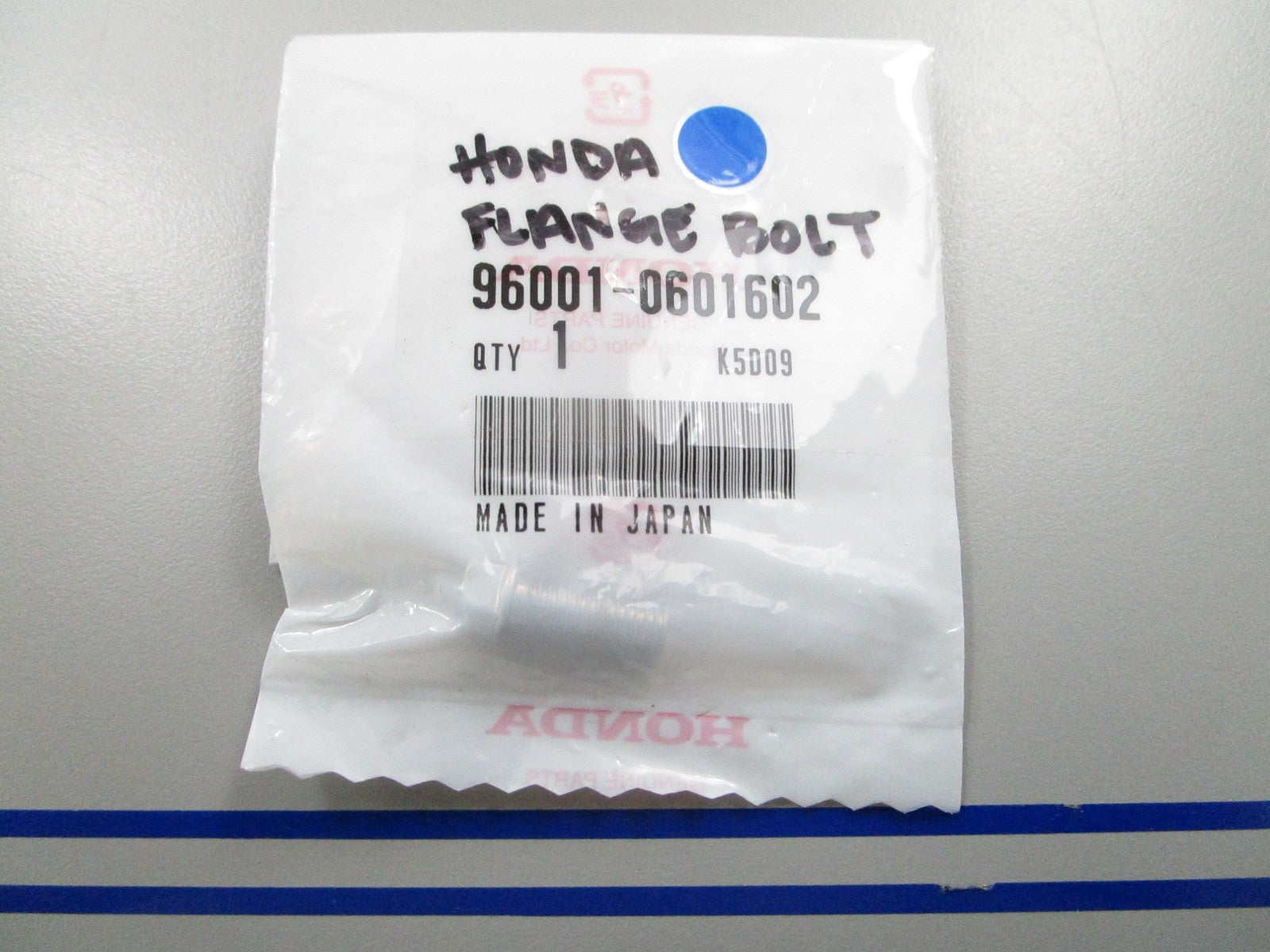 *NEW OEM* 0810 Honda Flange Bolt 96001-0601602