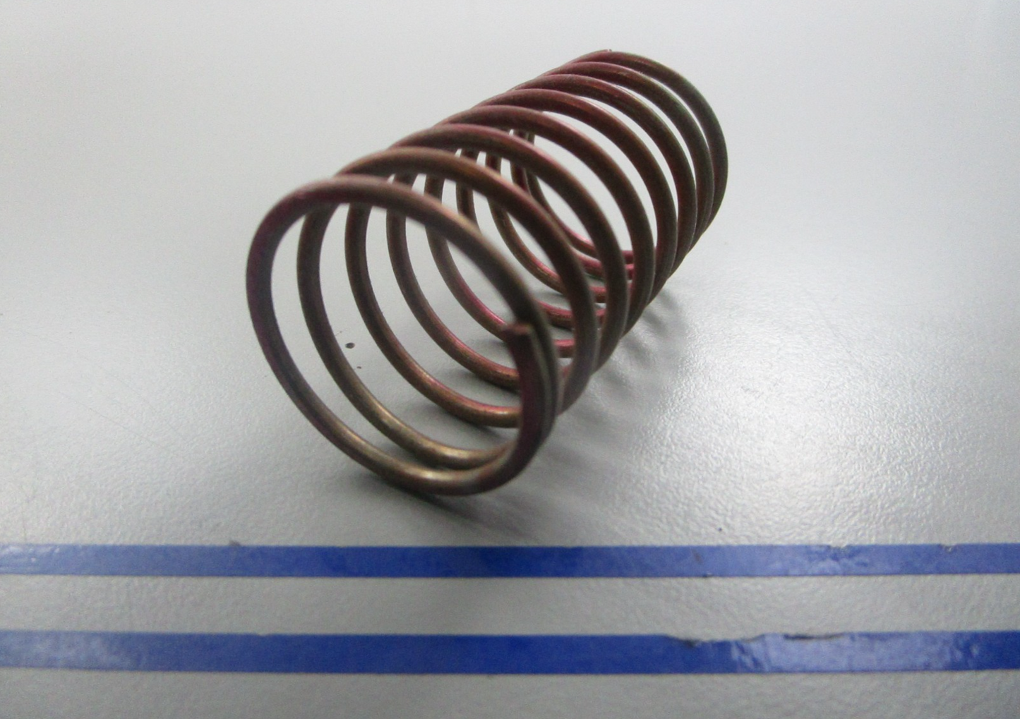 *NEW OEM* 0810 OMC Johnson Evinrude Relief Valve Spring 333858 0333858