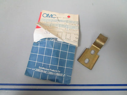 *NEW OEM* 0810 OMC Johnson Evinrude Motor Cover Hook 323474 0323474