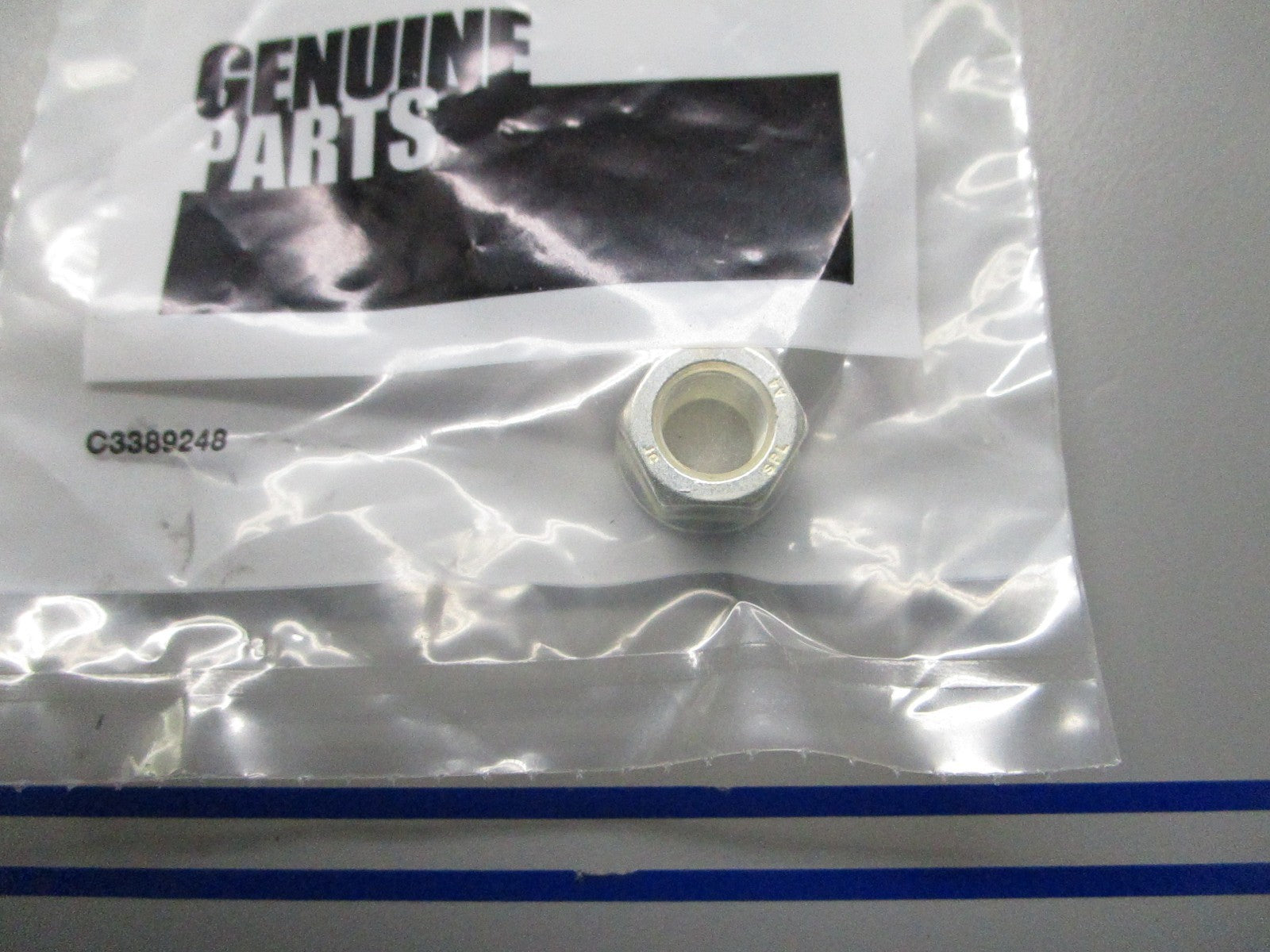 *NEW OEM* 0810 Cummins Lock Nut 4298975