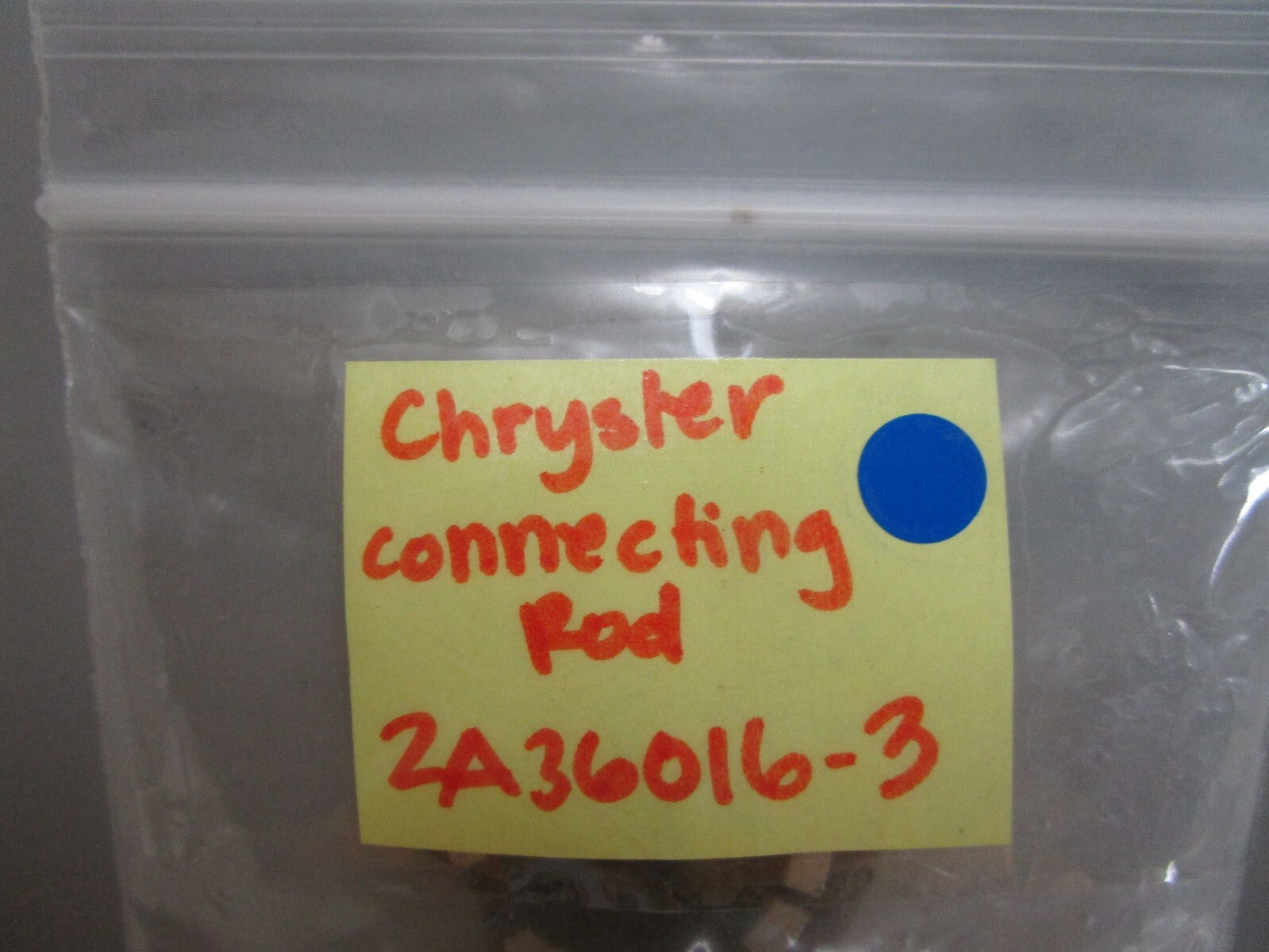 *NEW* 0770 Chryster Connecting Rod 2A36016-3