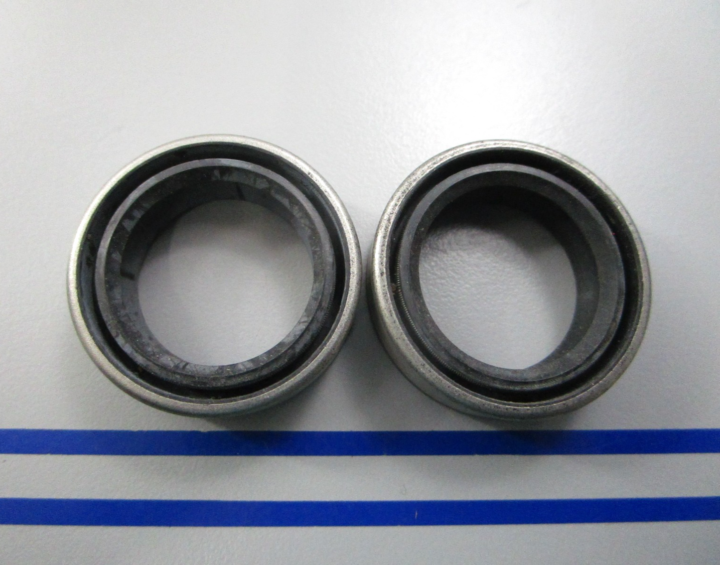 NEW OEM (LOT OF 2) 26-56788 Mercury Quicksilver Oil Seal 0810