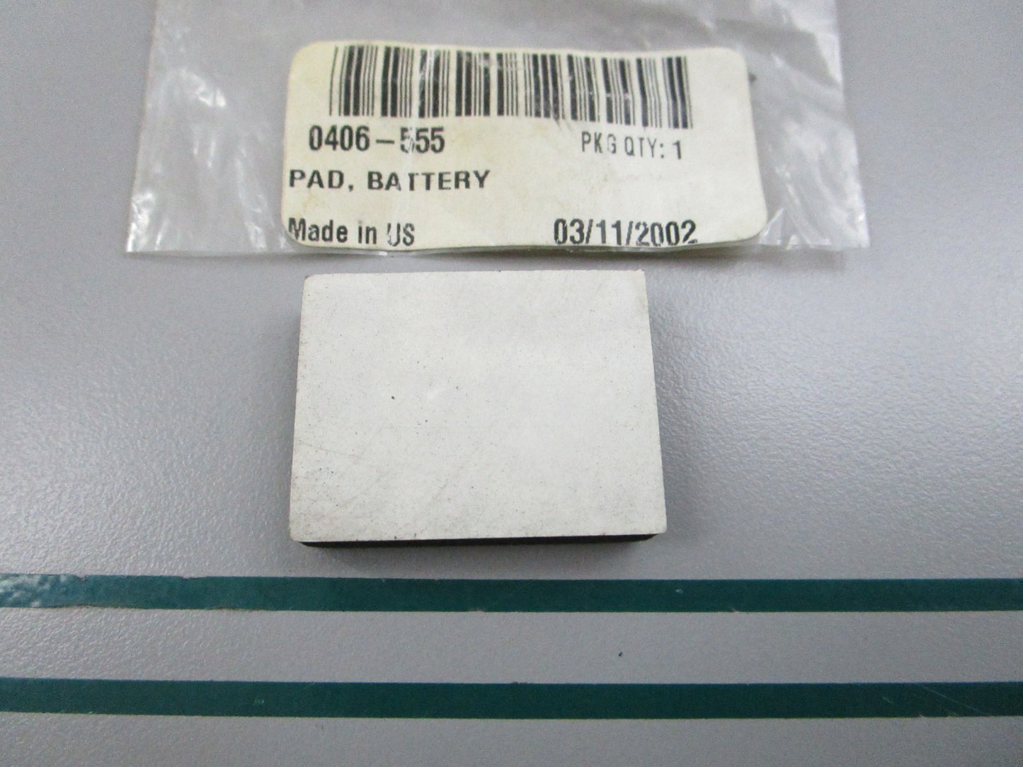 NEW OEM 0406-555 Arctic Cat Battery Pad 0810