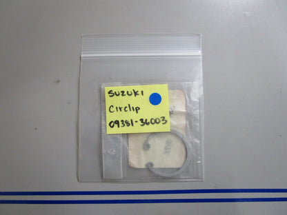 *NEW OEM* 0810 Suzuki Circlip 09381-36003