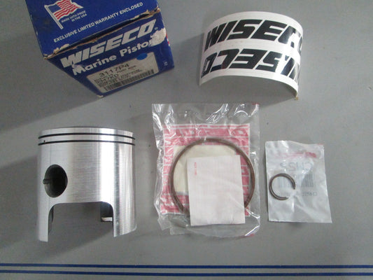 NEW 3117P4 Wiseco Piston Kit For Suzuki Replaces: 3017P4 0820