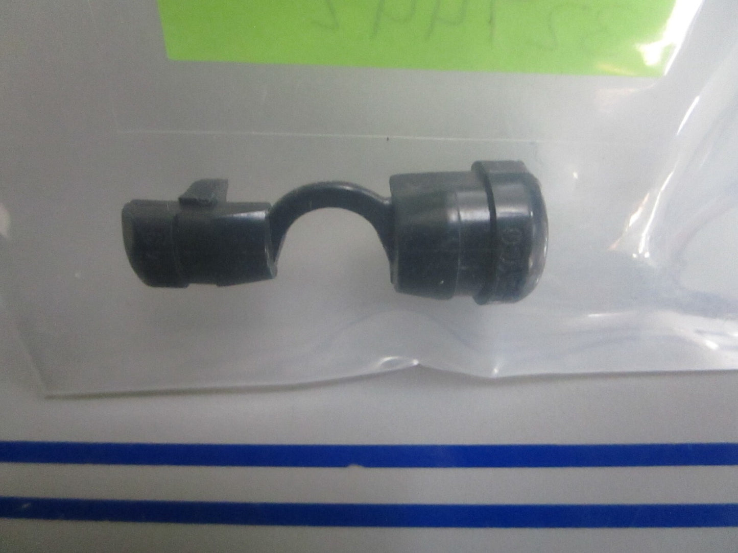 *NEW OEM* 0810 OMC Johnson Evinrude Bushing Cover 327442 0327442