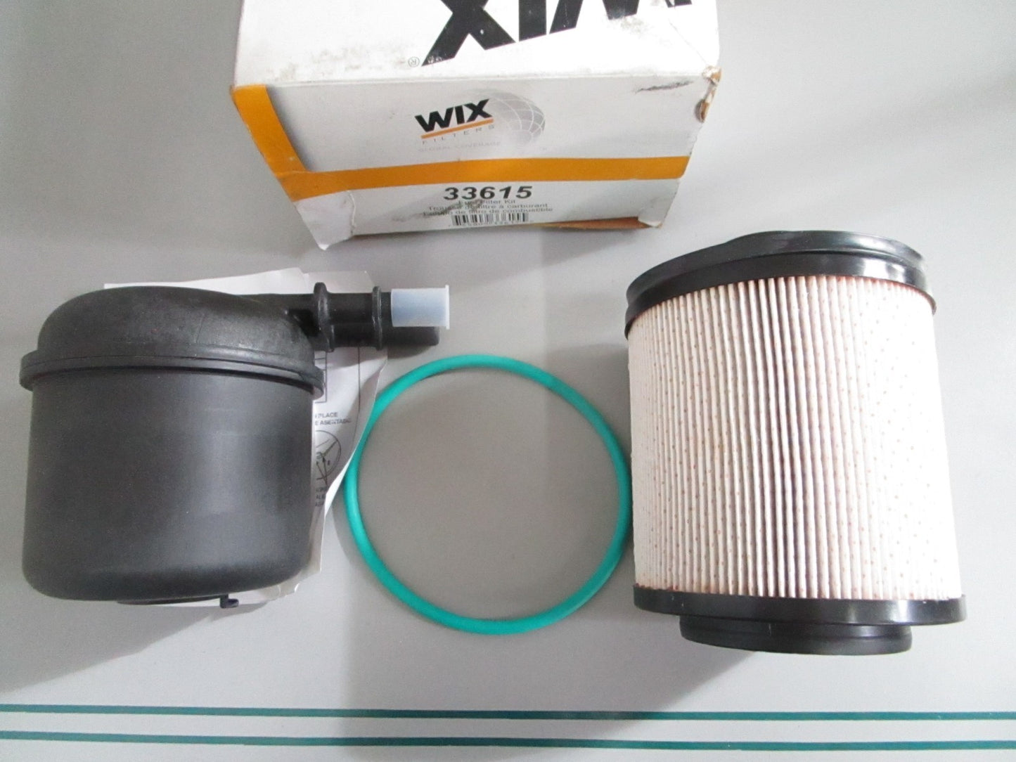 NEW OEM 33615 Wix Fuel Filter Kit 0820