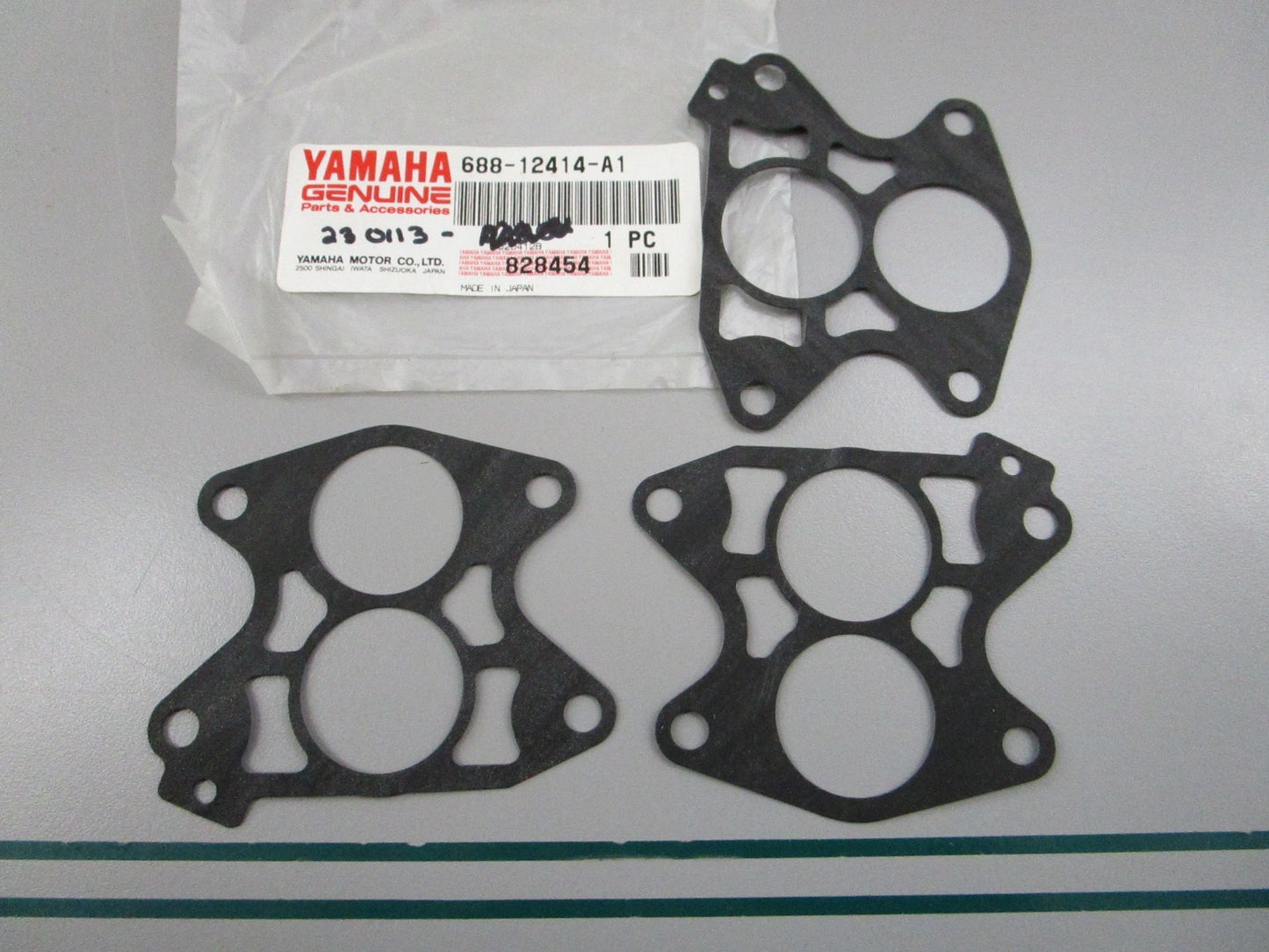 NEW OEM (LOT OF 3) 688-12414-A1-00 Yamaha Gasket 0810