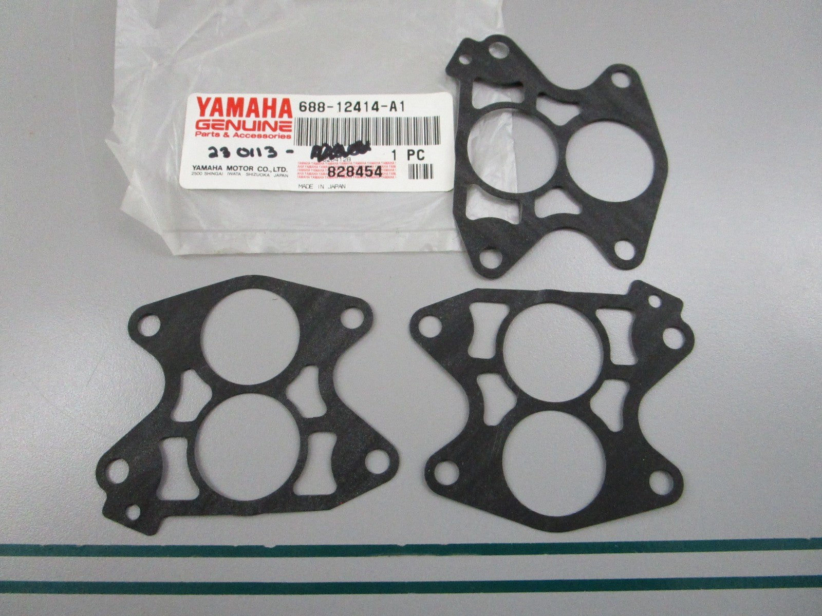 NEW OEM (LOT OF 3) 688-12414-A1-00 Yamaha Gasket 0810