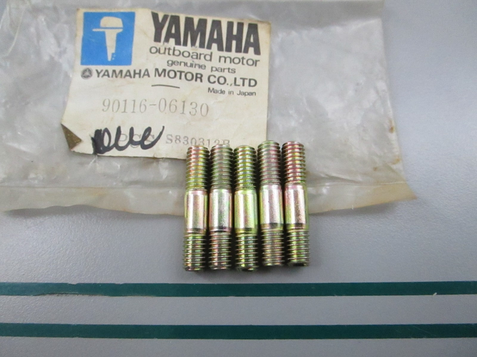 NEW OEM (LOT OF 5) 90116-06130-00 Yamaha Bolt Stud 0810