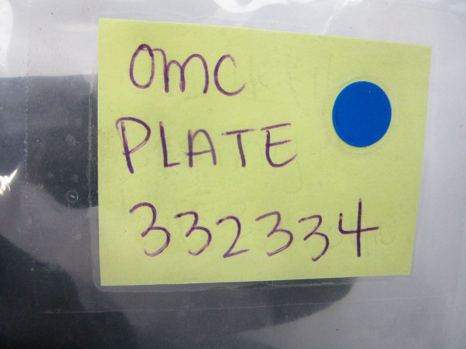 NEW OEM 332334 0332334 OMC Johnson Evinrude Plate 0810