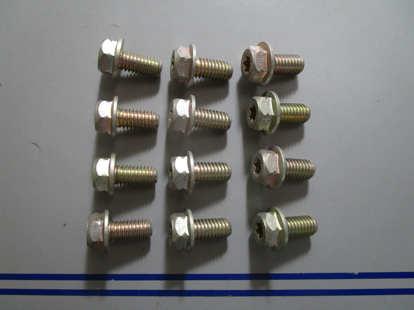 *NEW OEM* (LOT OF 12) 0770 Volvo Penta Flange Screw 3853325