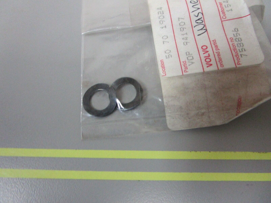 *NEW OEM* (LOT OF 2) 0810 Volvo Penta Washer 941907
