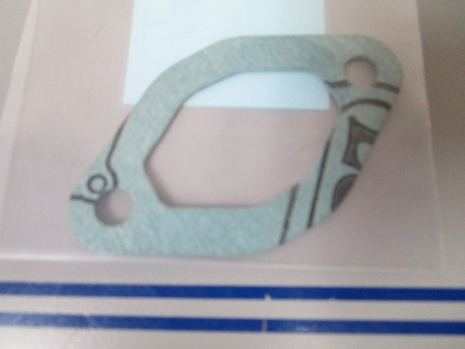 *NEW OEM* 0810 Volvo Penta Gasket 862703