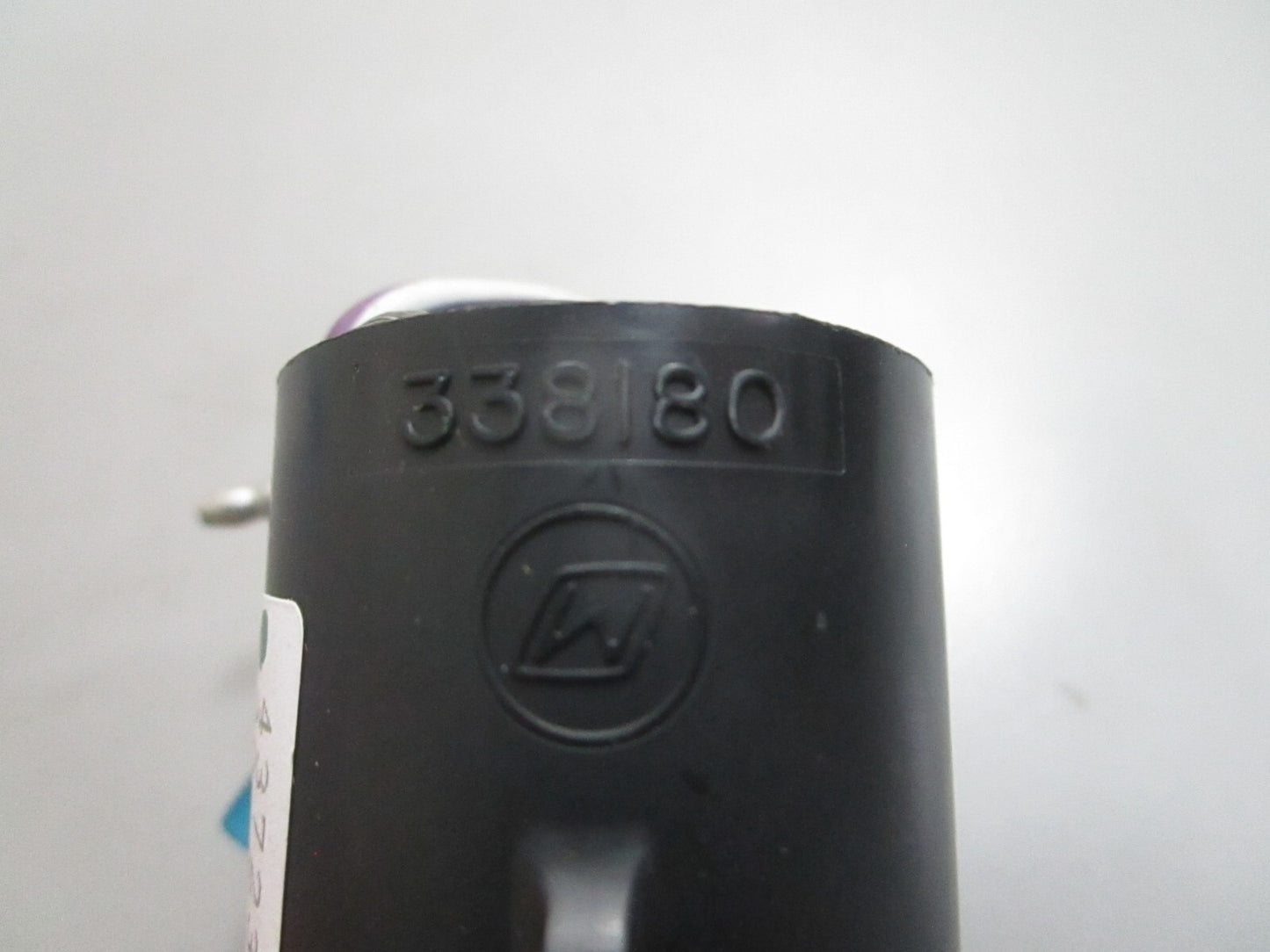 *NEW OEM* 0820 OMC Johnson Evinrude Primer Solenoid Ay 437235 0437235 338180
