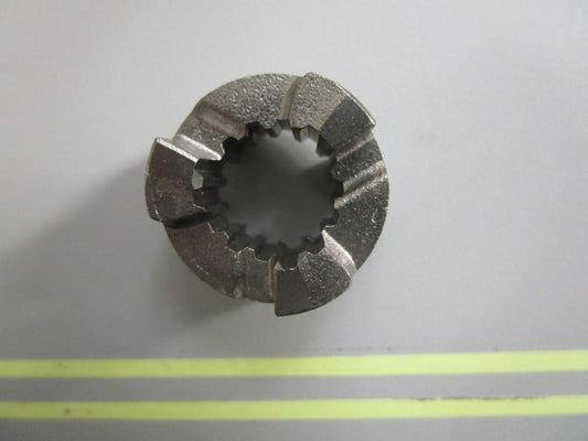 *NEW OEM* 0820 OMC Johnson Evinrude Clutch Dog Shifter 5030280