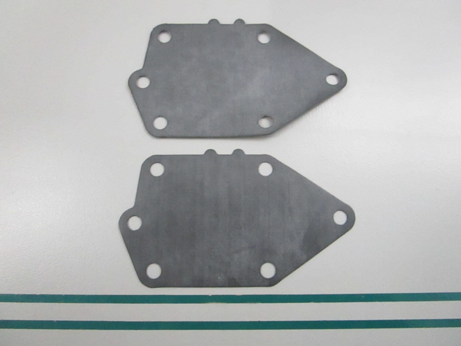 NEW OEM (LOT OF 2) 332678 0332678 OMC Johnson Evinrude Diaphragm 0810