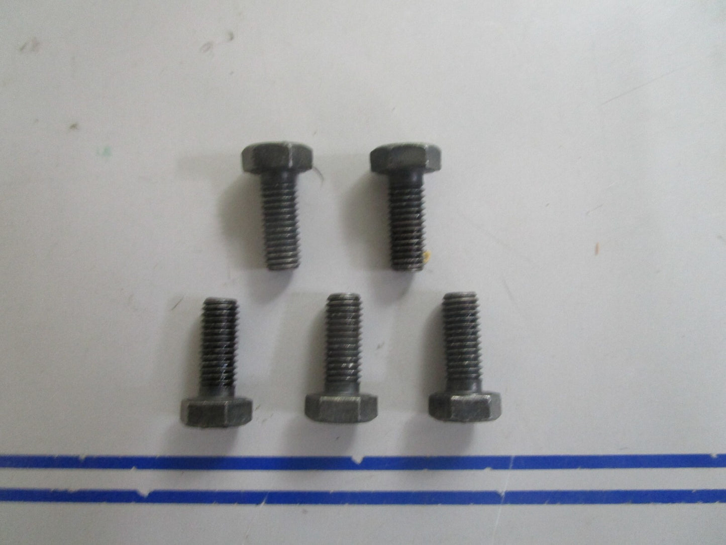 *NEW OEM* (LOT OF 5) 0720 Volvo Penta Screw 955295