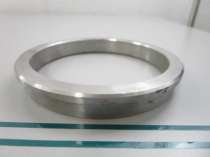 NEW OEM 3852269 Volvo Penta Bearing Ring 0810