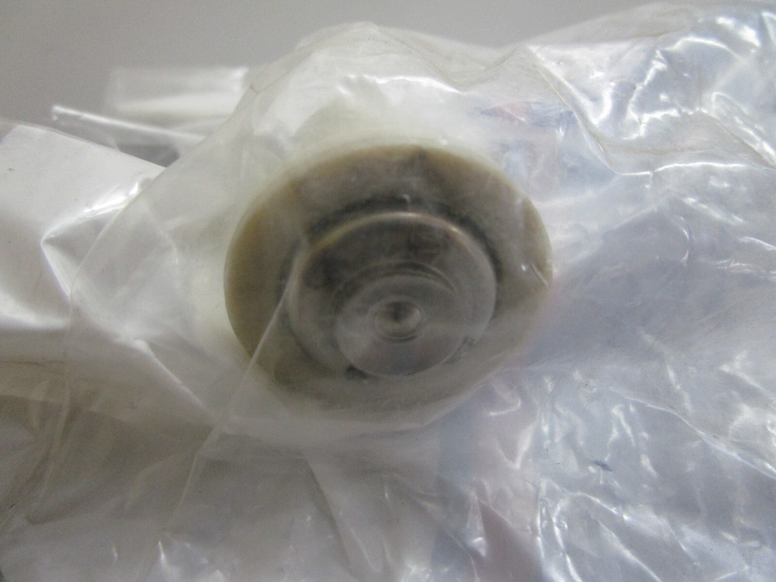 *NEW OEM* 0810 OMC Johnson Evinrude Thermostat 435431 0435431