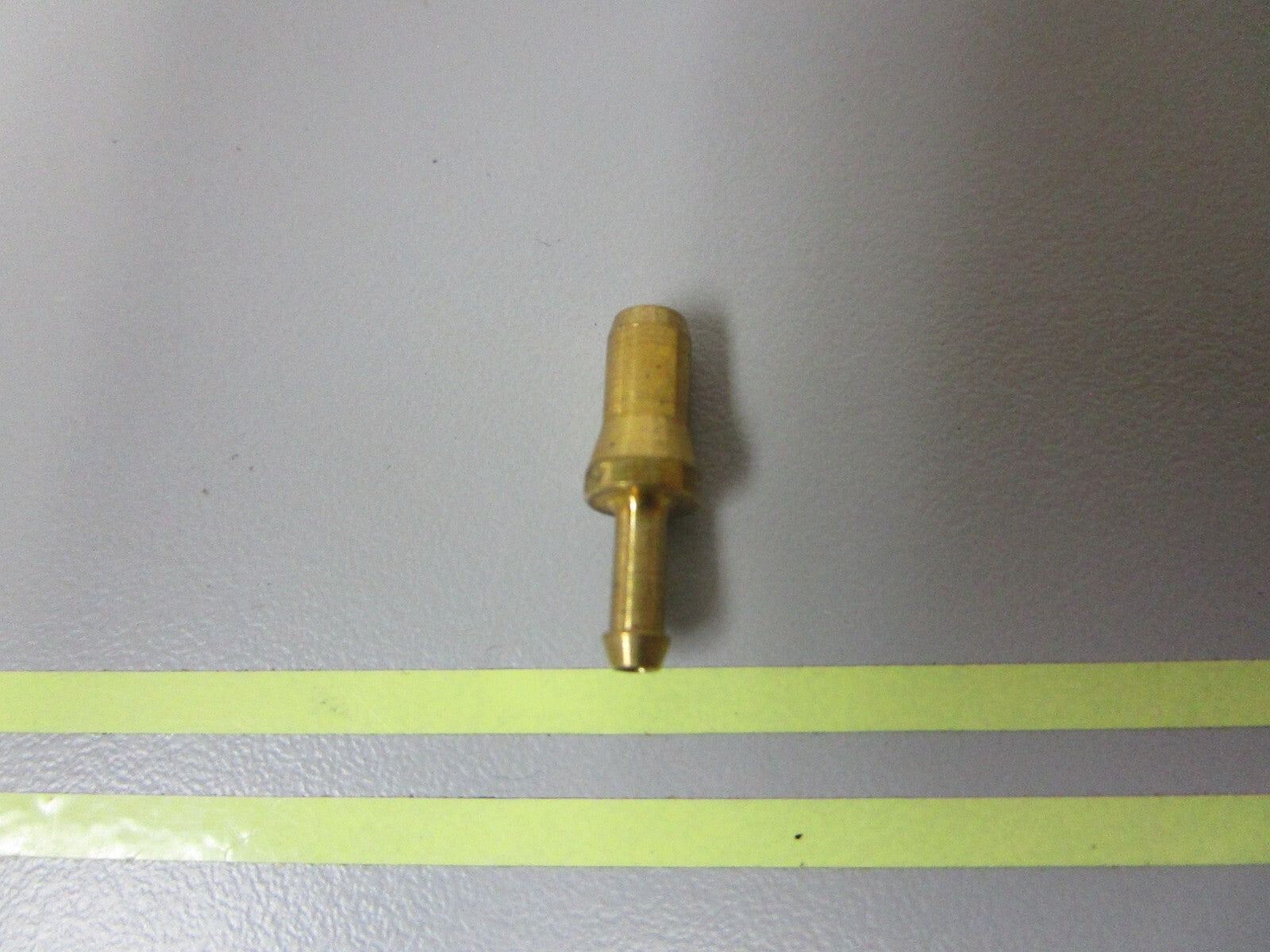 *NEW OEM* 0810 OMC Johnson Evinrude Nipple Fitting 325604 0325604