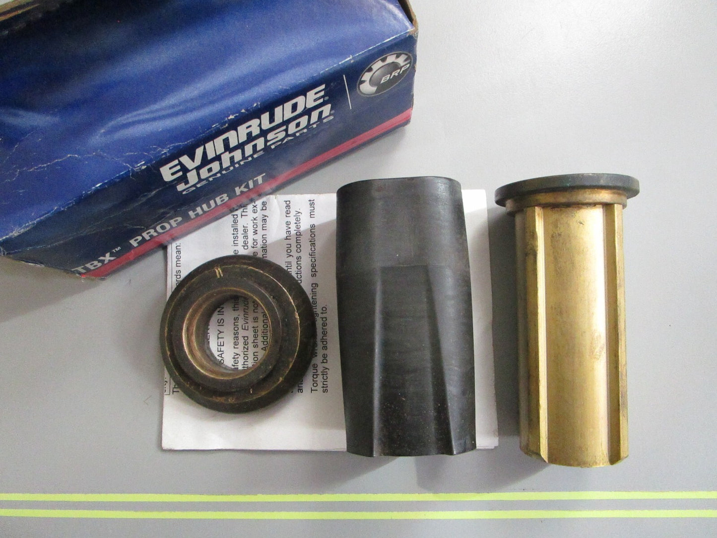 *NEW OEM* 0820 OMC Johnson Evinrude Propeller Hub Kit 767683 0767683