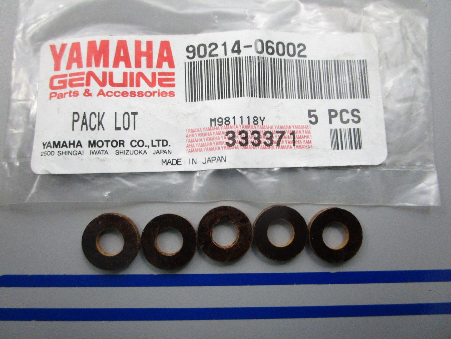 NEW OEM (LOT OF 5) 90214-06002 Yamaha Claw Washer 0810