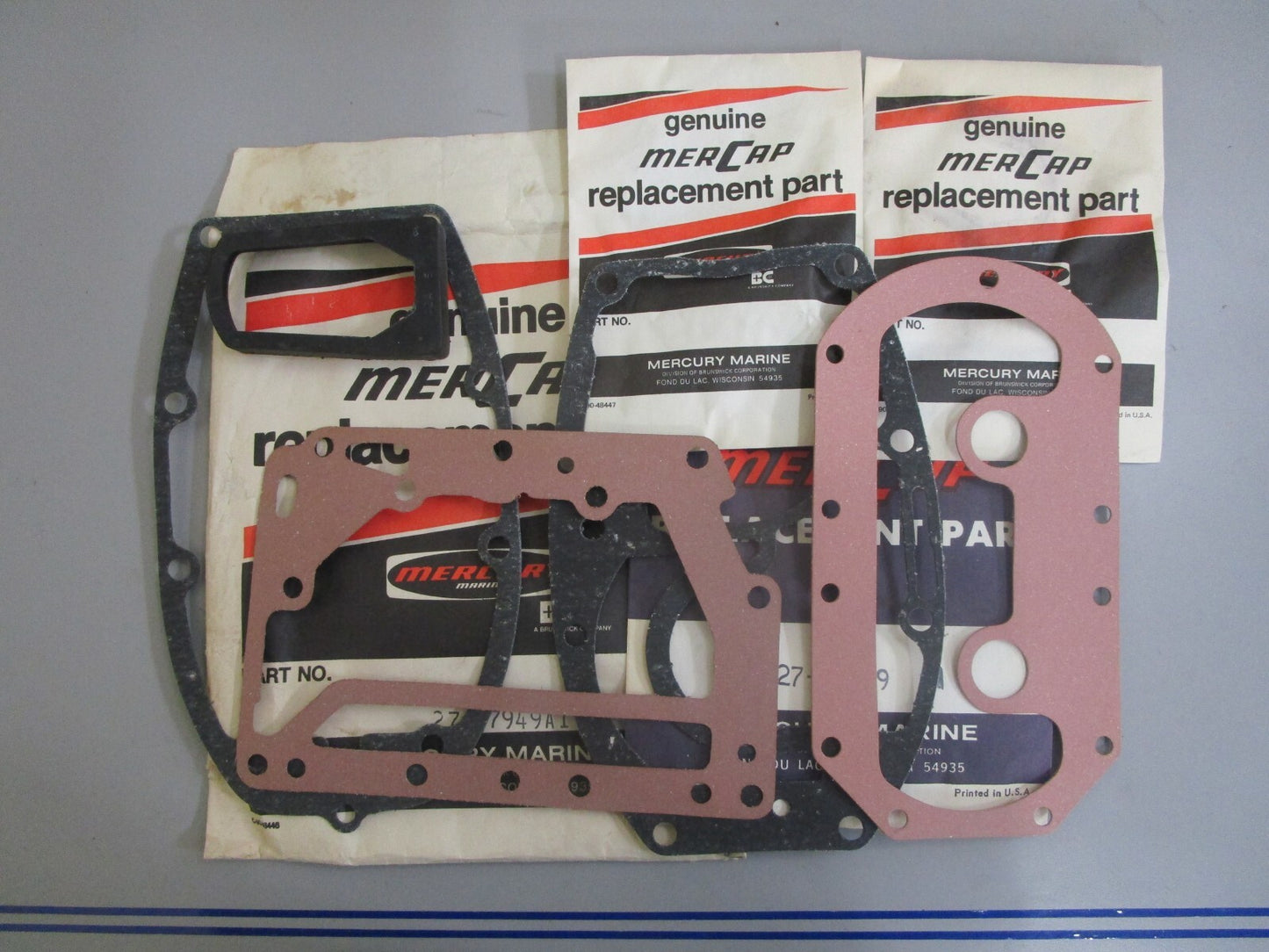 *NEW OEM* 0820 Mercury Quicksilver Gasket Set 27-37949A1