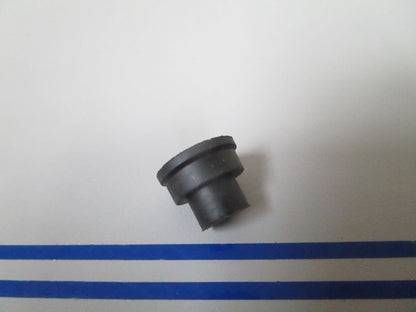*NEW OEM* 0810 Mercury Quicksilver Cap 72473