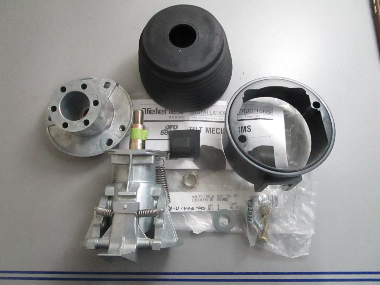 *NEW OEM* 0820 Teleflex Steering Tilt Mechanism SH91802