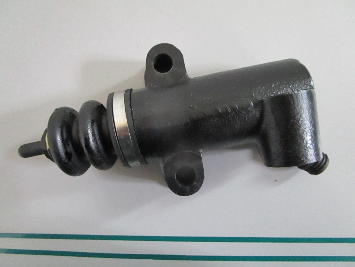 NEW OEM 0002954207 Mercedes-Benz Slave Cylinder 0820