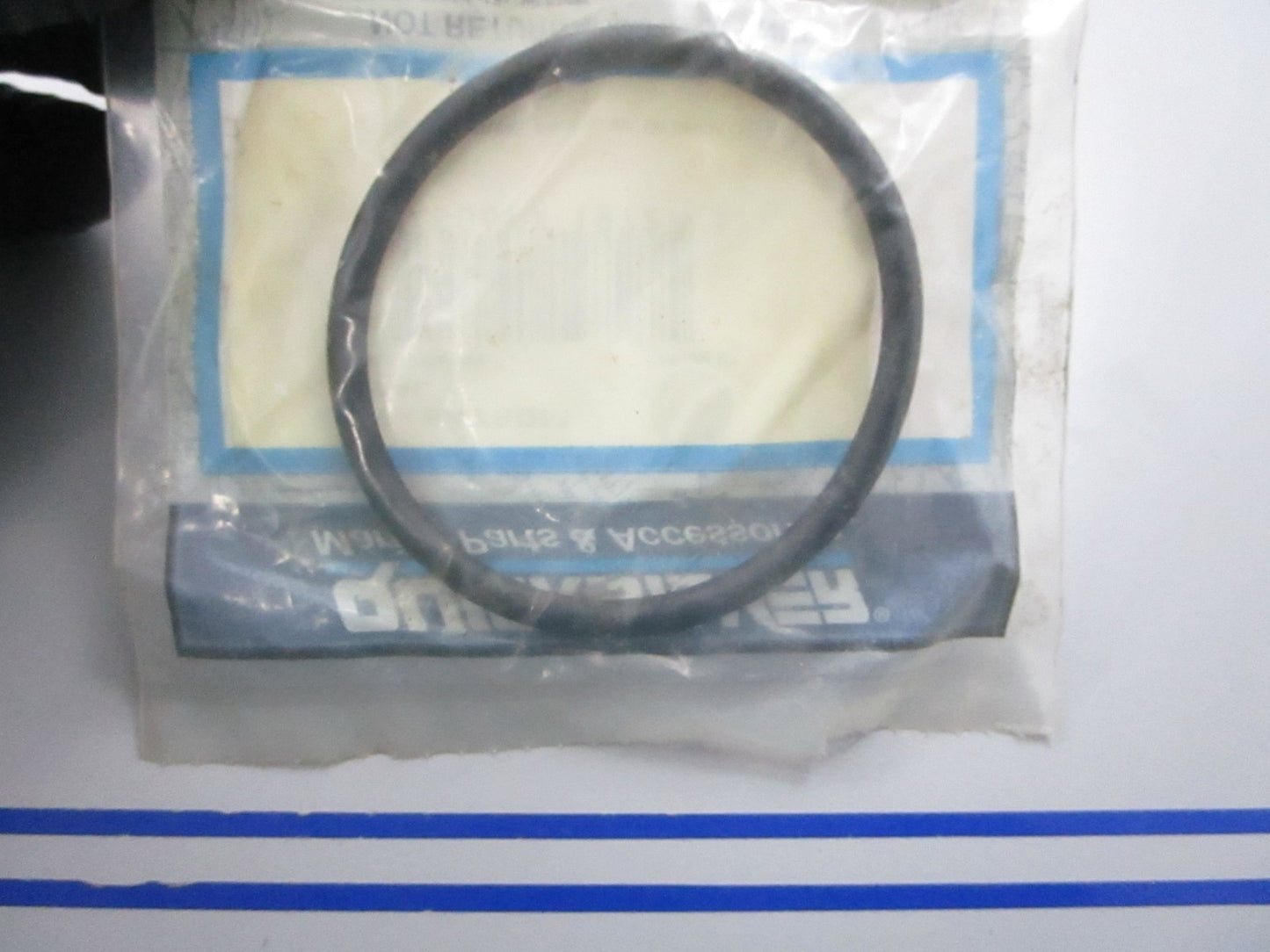 NEW OEM 26-84780M Mercury Quicksilver Seal 0810