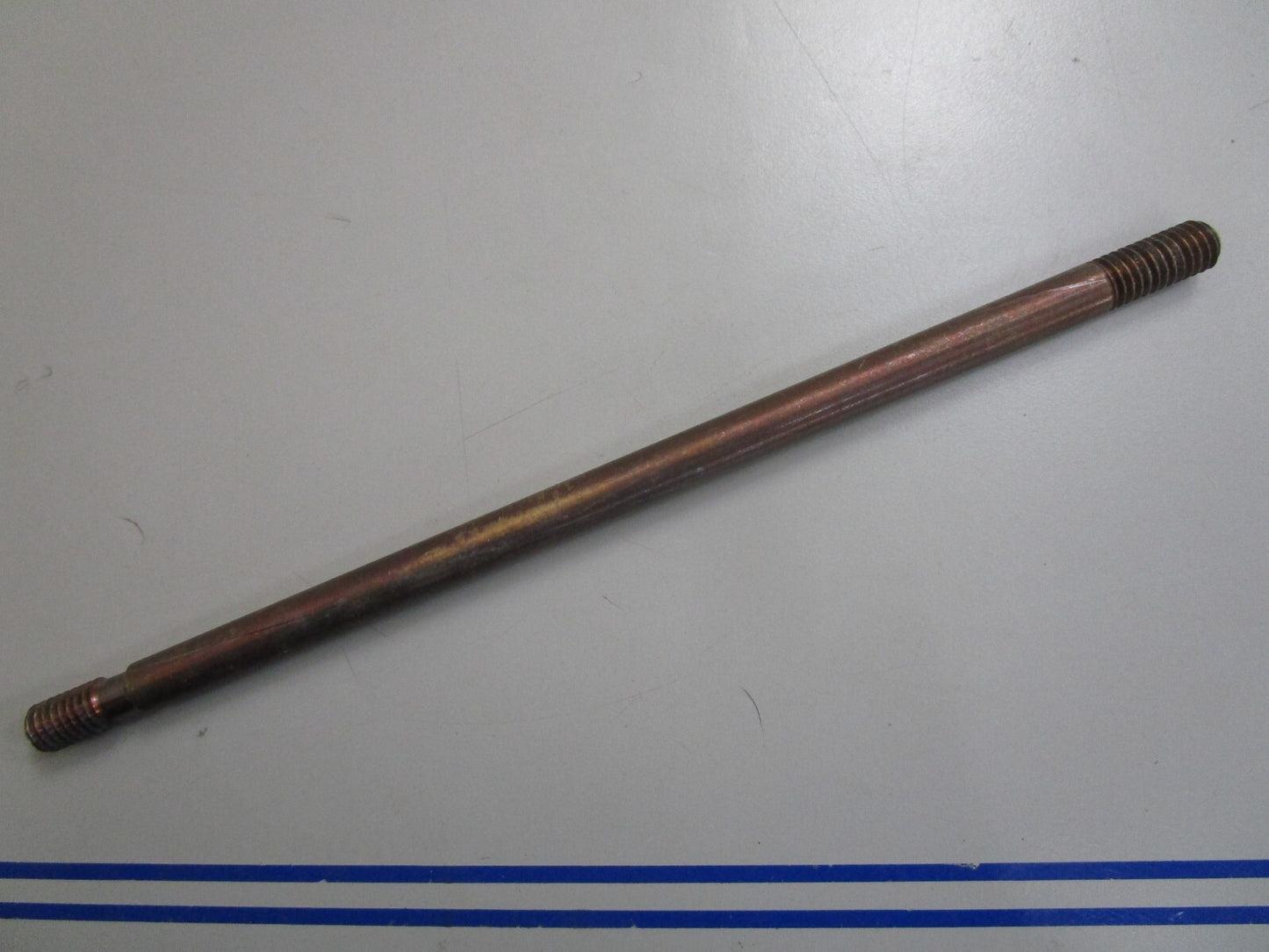 *NEW OEM* 0820 Mercury Force Gear Housing Stud F85006-1