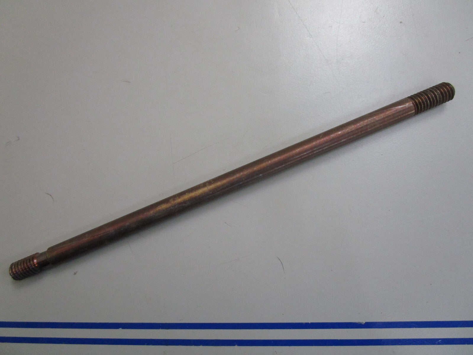 *NEW OEM* 0820 Mercury Force Gear Housing Stud F85006-1