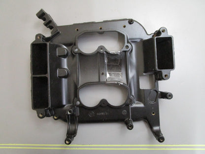 *NEW OEM* 0820 OMC Johnson Evinrude Air Silencer Base 329611 0329611