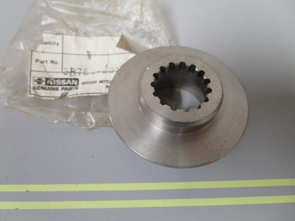 *NEW OEM* 0720 Nissan Tohatsu Thrust Holder 3B7-64231-1 3B7642311
