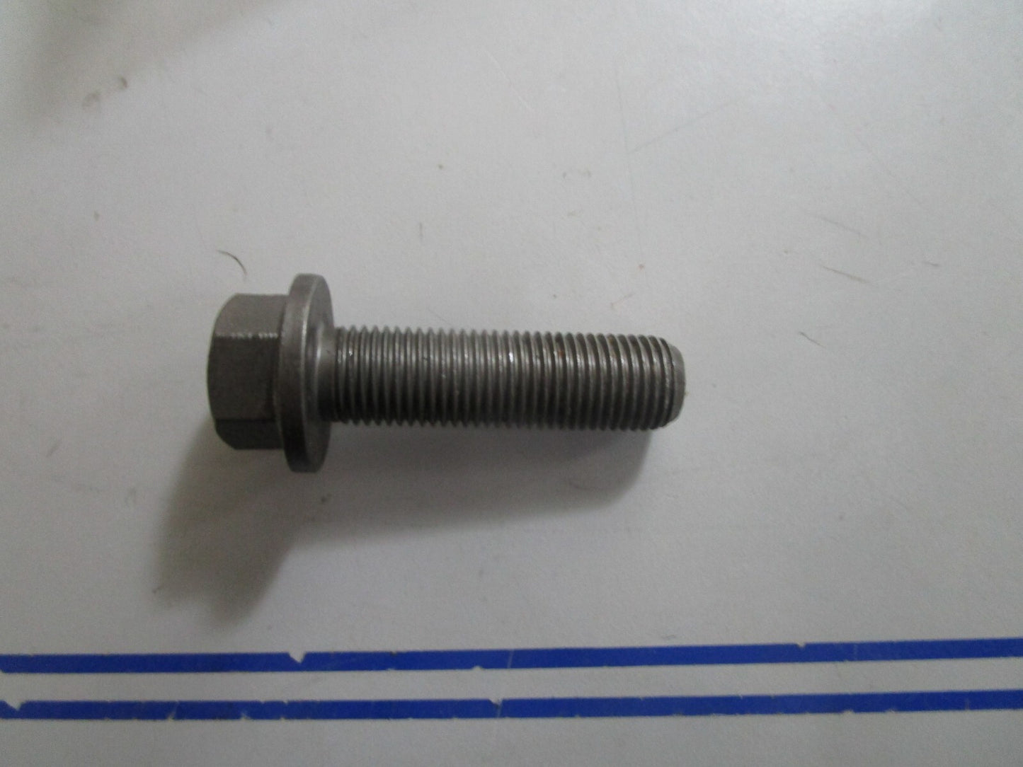 *NEW OEM* 0720 Volvo Penta Flange Screw 465826
