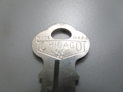 *NEW OEM* 0810 OMC Johnson Evinrude Ignition Key KF30 501545 0501545