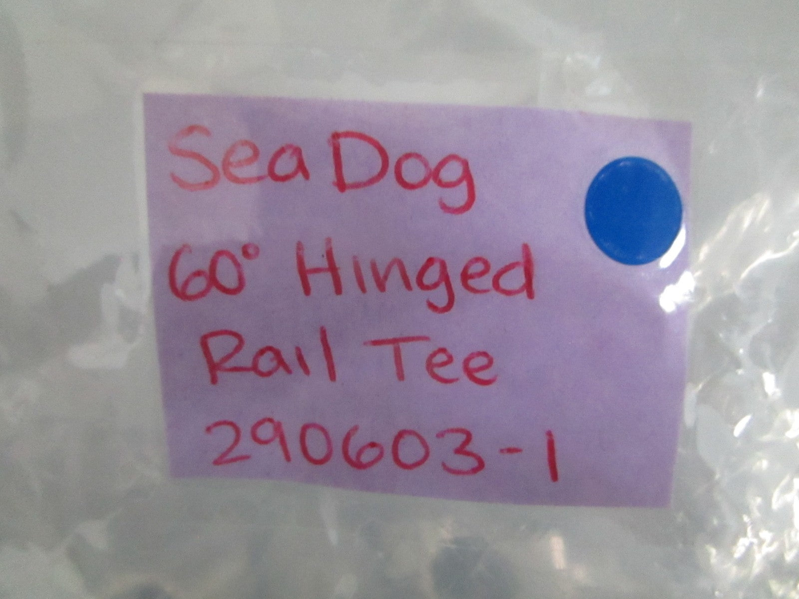 *NEW OEM* 0820 SeaDog 60° Hinged Rail Tee 290603-1