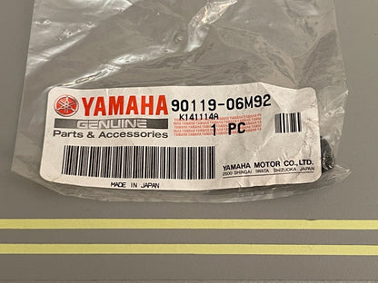 *NEW OEM* 0810 Yamaha Bolt w/ Washer 90119-06M92-00