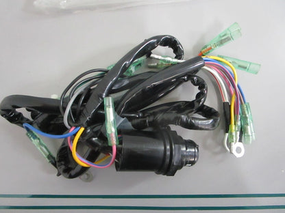 NEW OEM 37110-94720 Suzuki Ignition Switch Assy 0820